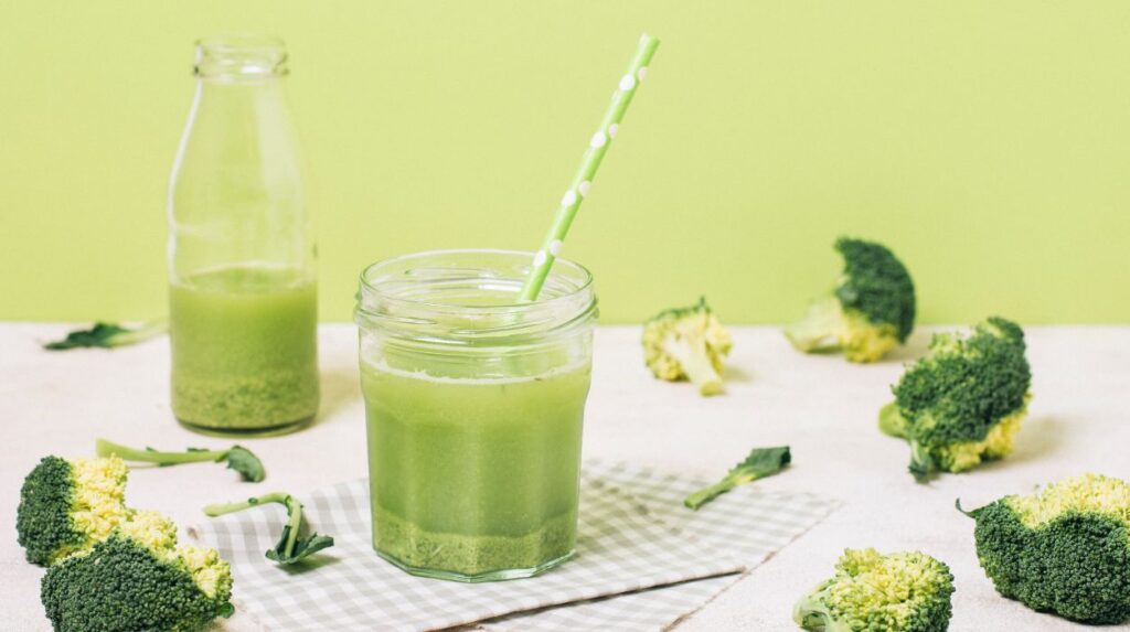 Sneaky Broccoli Smoothie